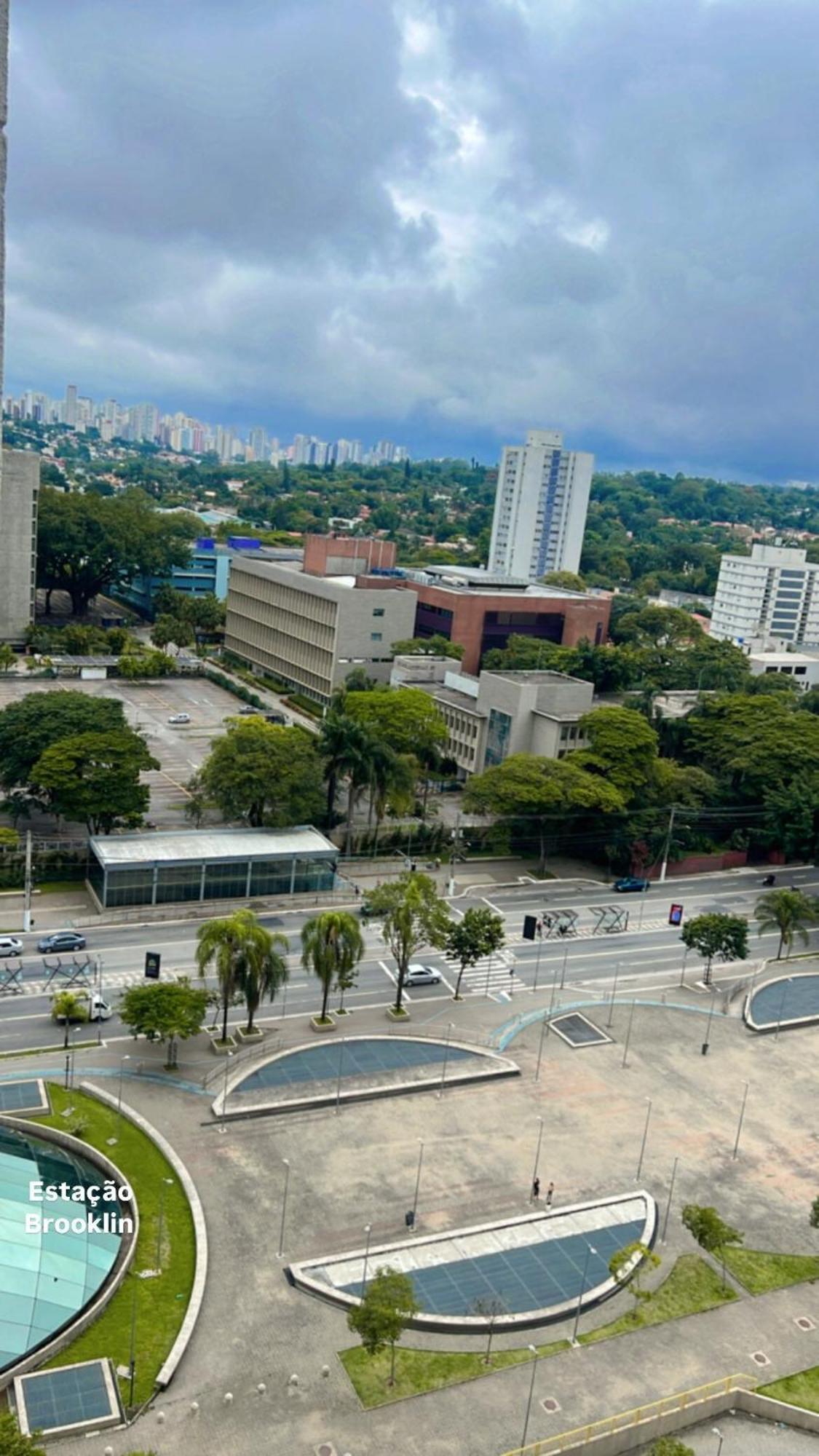 Metro Brooklin - Novo E Charmoso - Completo - Ar Condicionado São Paulo