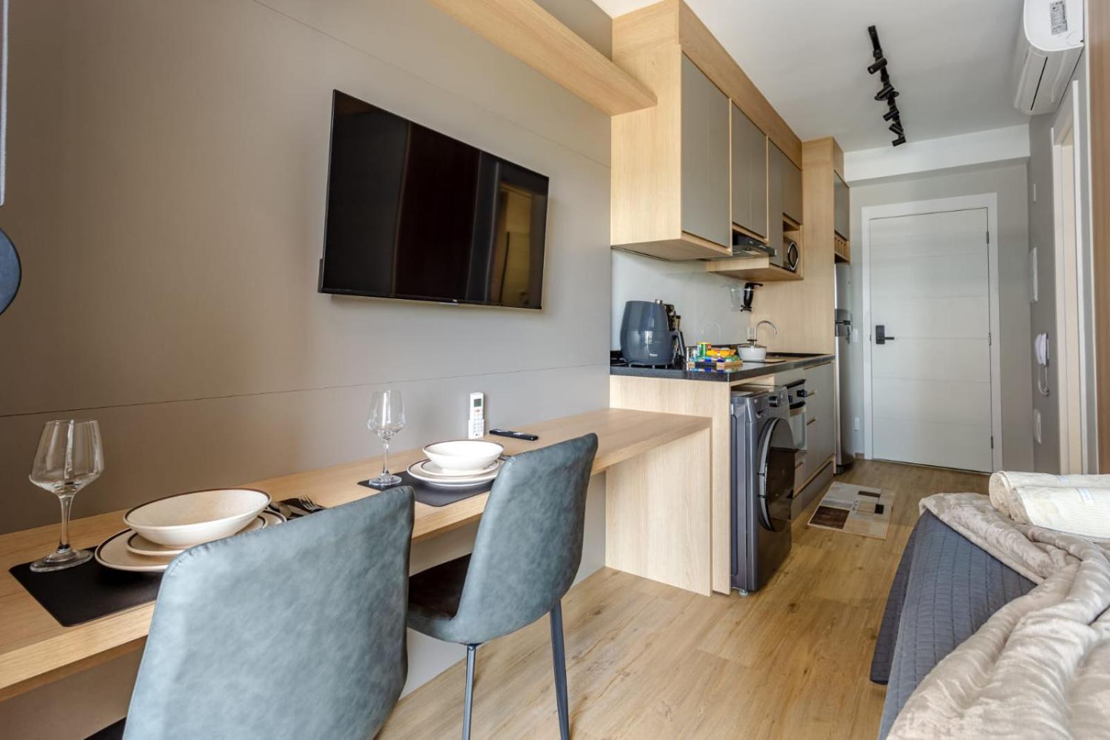 Apartamento Metro Brooklin - Novo E Charmoso - Completo - Ar Condicionado *